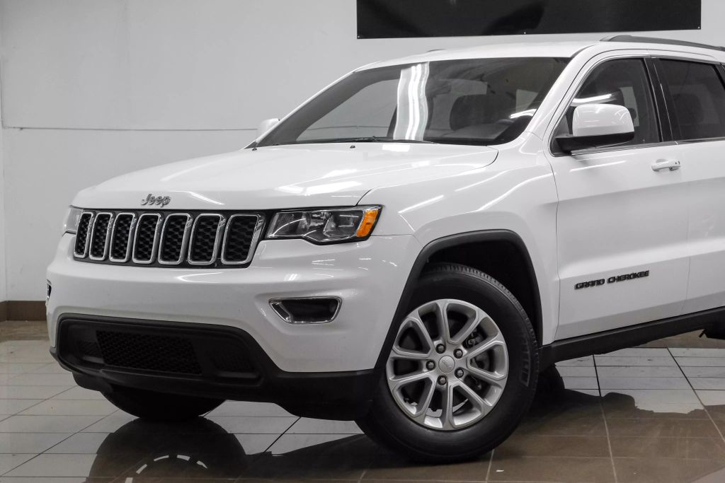 2021 JEEP GRAND CHEROKEE SUV V6, VVT, 3.6 LITER LAREDO X SPORT UTILITY 4D