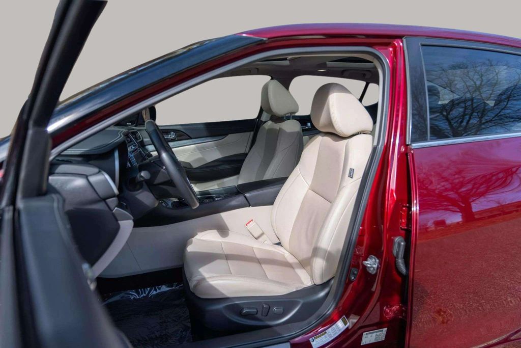 2020 NISSAN MAXIMA SEDAN V6, 3.5 LITER SL SEDAN 4D
