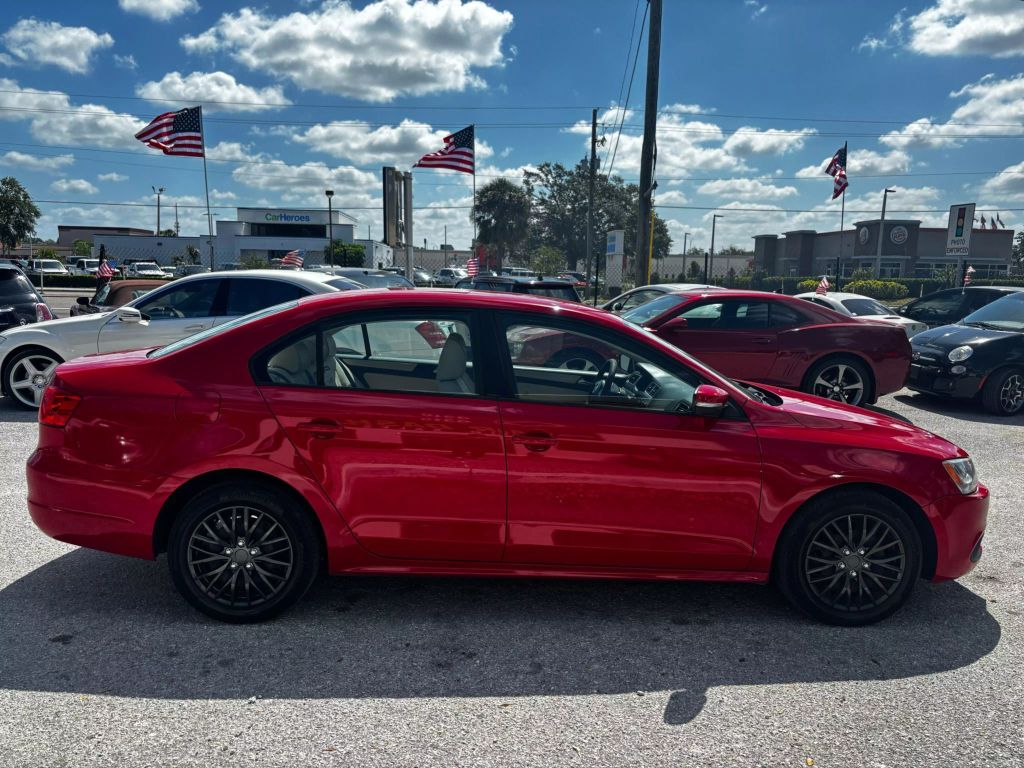 2012 VOLKSWAGEN JETTA SEDAN 5-CYL, PZEV, 2.5 LITER 2.5L SE SEDAN 4D