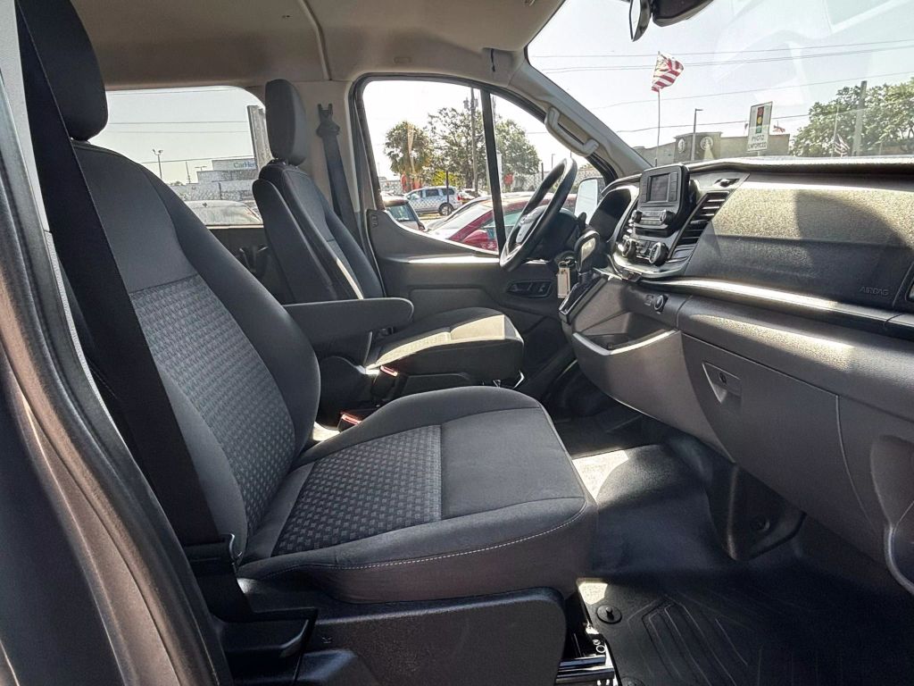 2022 FORD TRANSIT 350 PASSENGER VAN PASSENGER V6, FLEX FUEL, 3.5 LITER XL W/LOW ROOF VAN 3D