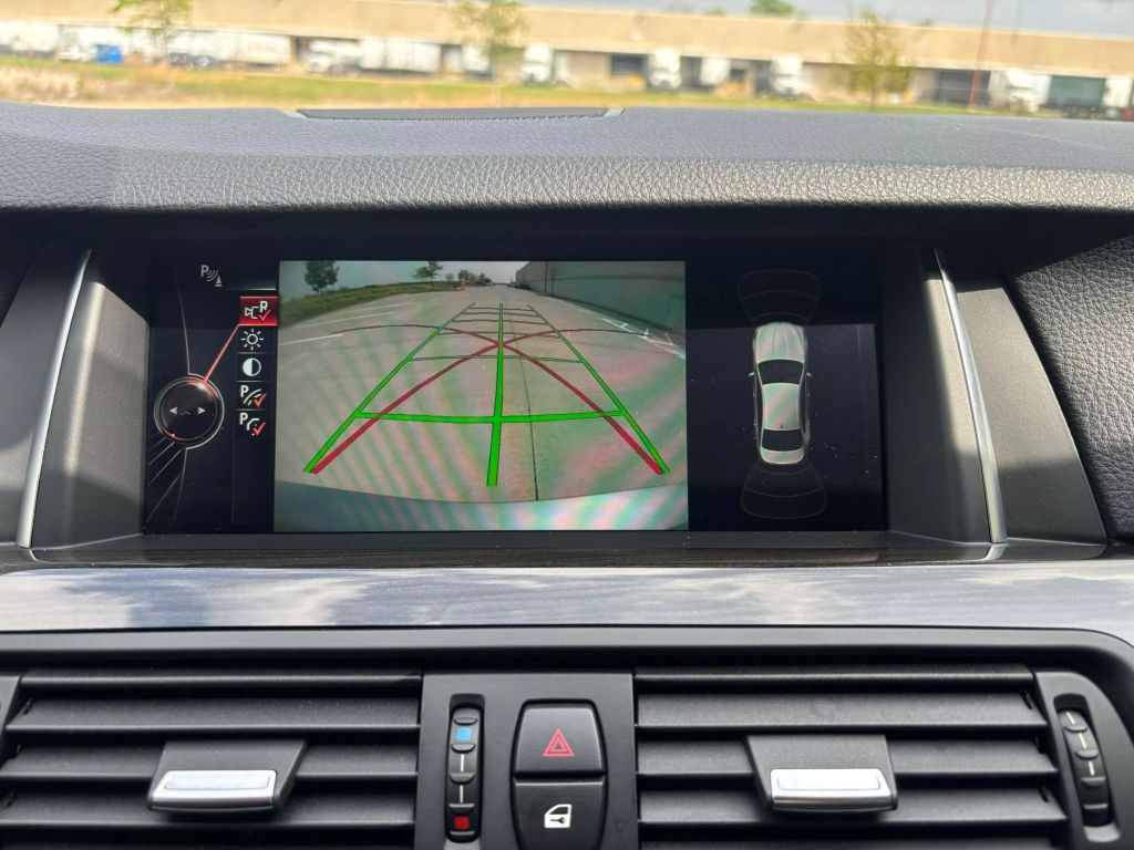 2015 Bmw 5 Series - Image 22 2015 Bmw 5 Series - Image 22