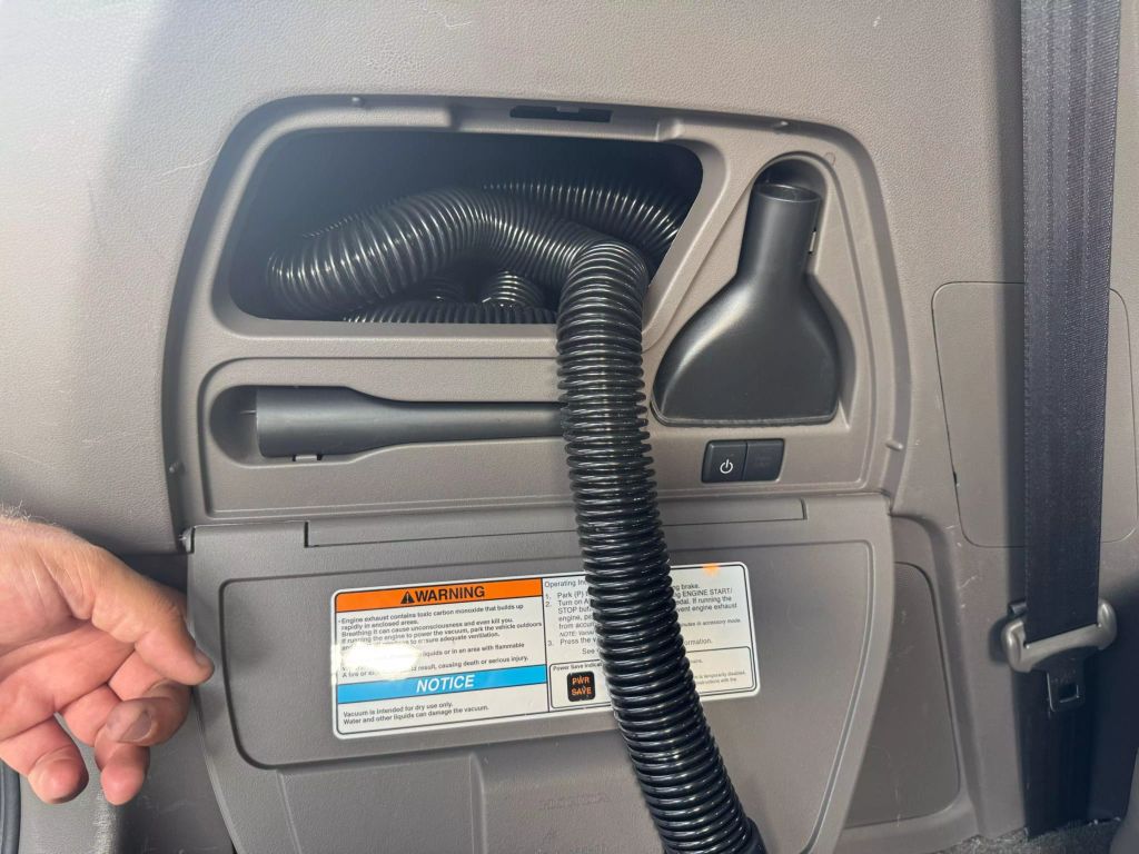 2017 HONDA ODYSSEY VAN V6, I-VTEC, 3.5 LITER SE MINIVAN 4D