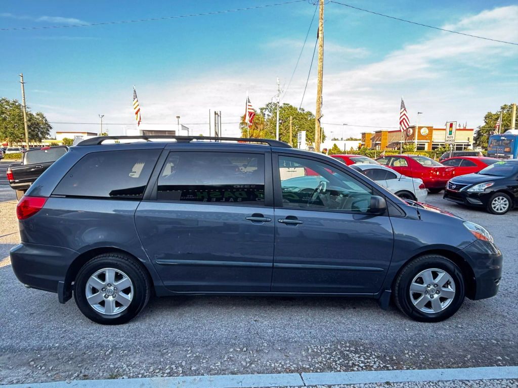 2007 TOYOTA SIENNA VAN V6, VVT, 3.5 LITER LE MINIVAN 4D