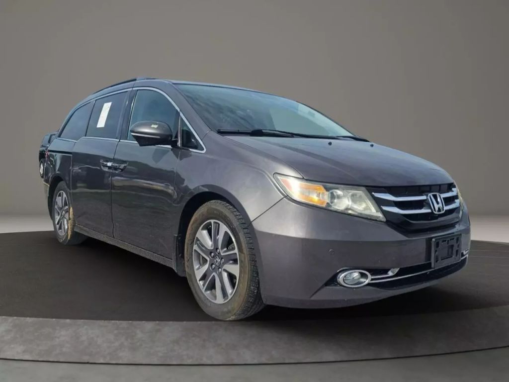 2015 Honda Odyssey - Image 1 2015 Honda Odyssey - Image 1