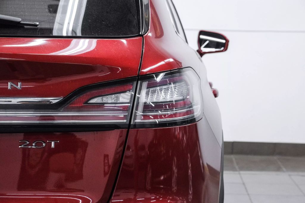 2019 LINCOLN NAUTILUS SUV 4-CYL, TURBO, 2.0 LITER SELECT SPORT UTILITY 4D