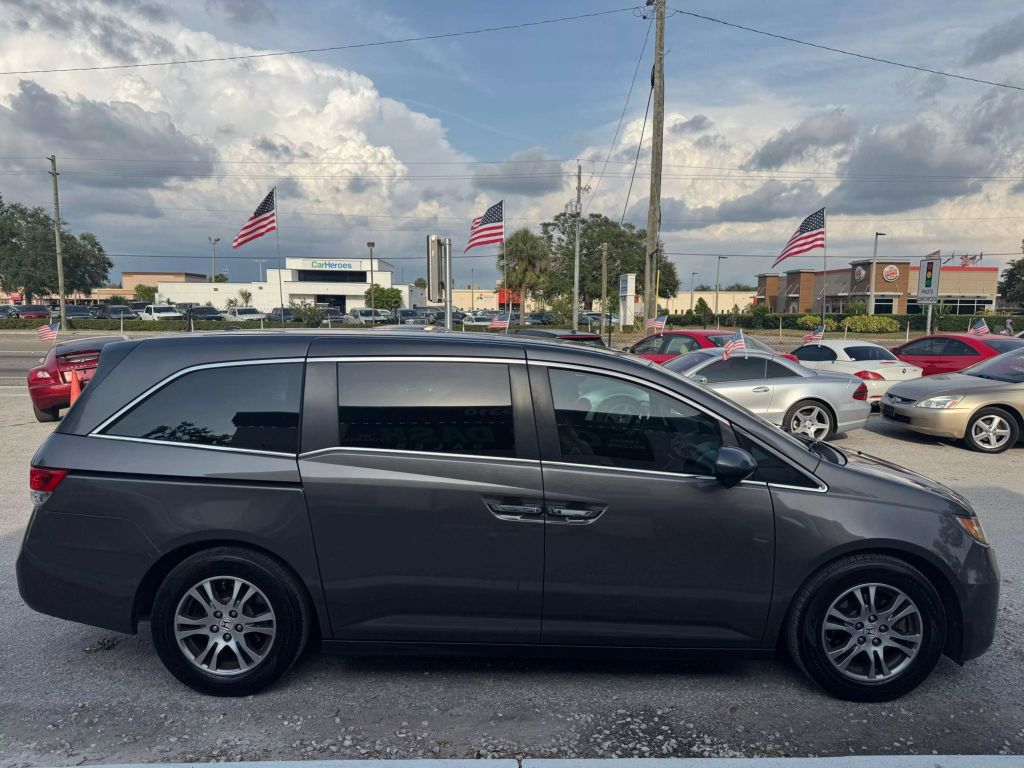 2017 HONDA ODYSSEY VAN V6, I-VTEC, 3.5 LITER SE MINIVAN 4D