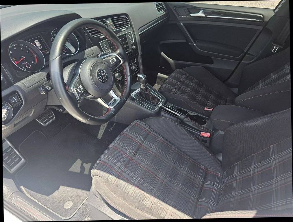2017 Volkswagen Golf Gti - Image 11 2017 Volkswagen Golf Gti - Image 11