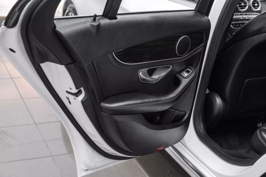 2016 MERCEDES-BENZ C-CLASS SEDAN 4-CYL, TURBO, 2.0 LITER C 300 SEDAN 4D