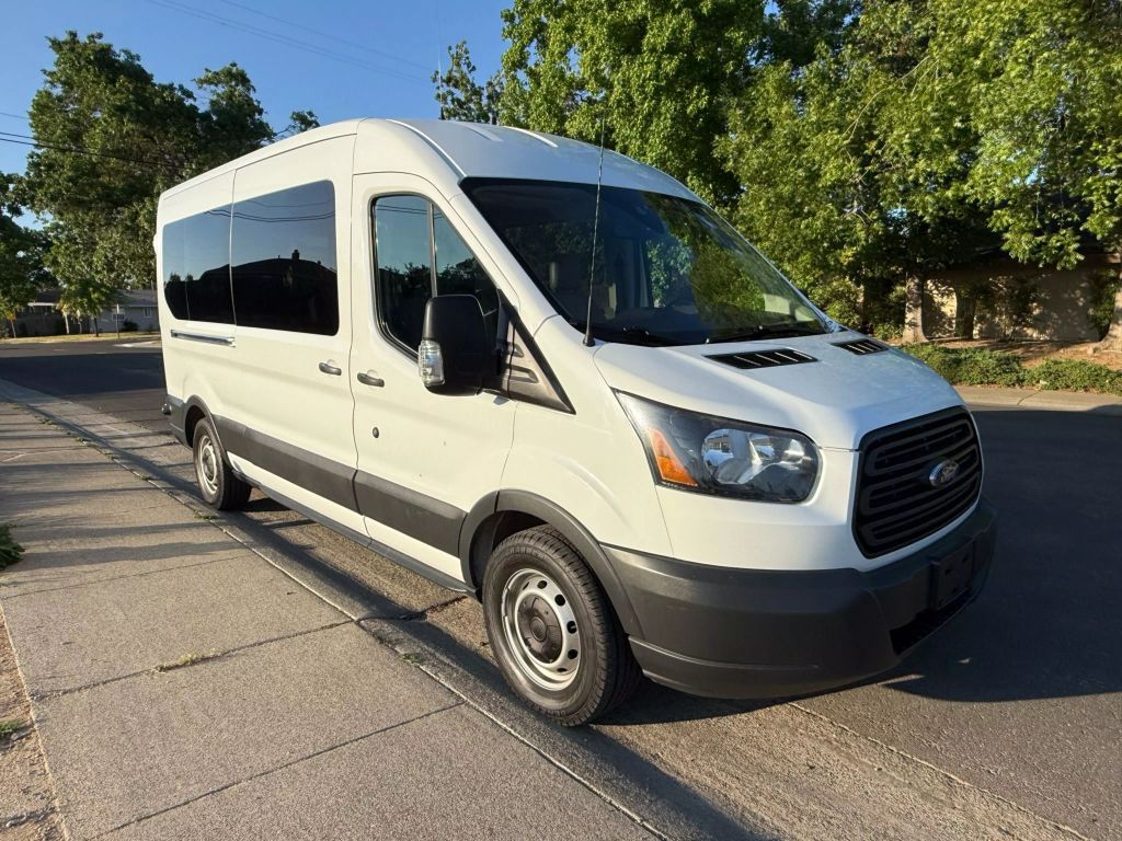 2018 Ford Transit Wagon