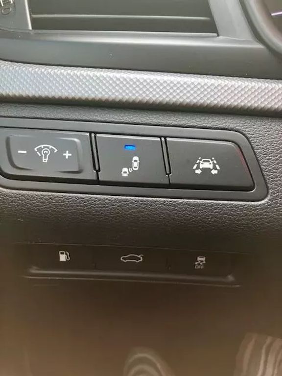 2018 HYUNDAI SONATA SEDAN 4-CYL, 2.4 LITER SEL SEDAN 4D