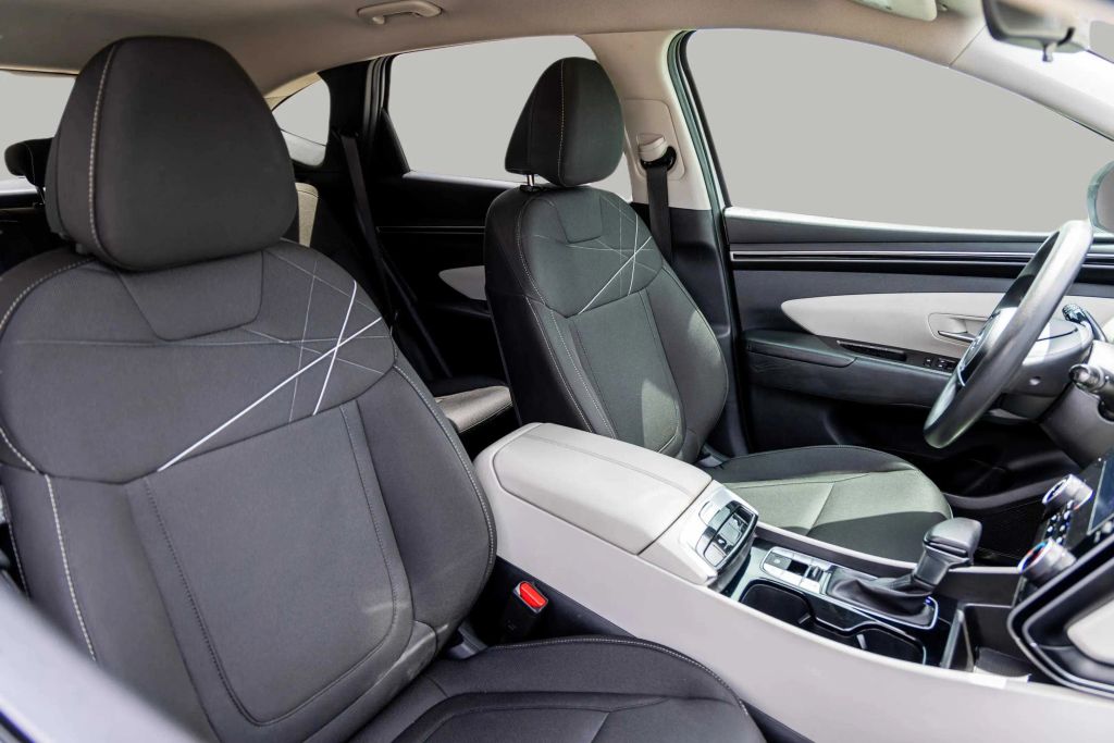 2022 HYUNDAI TUCSON SUV 4-CYL, GDI, 2.5 LITER SEL SPORT UTILITY 4D