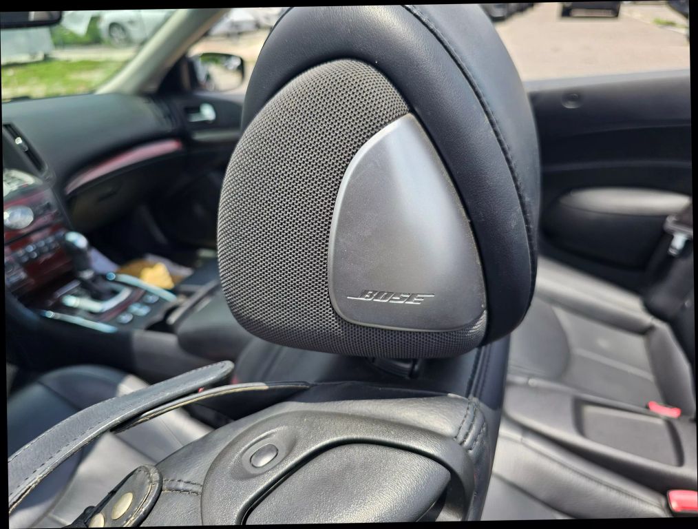 2014 Infiniti Q60 - Image 11