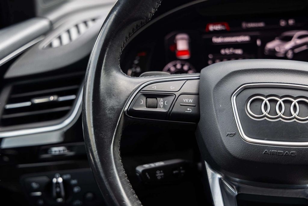 2017 AUDI Q7 SUV 4-CYL, TURBO, 2.0 LITER 2.0T PREMIUM PLUS SPORT UTILITY 4D