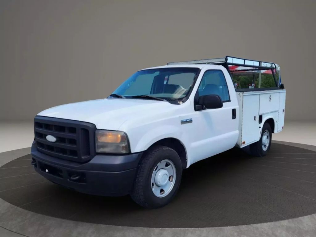 2005 Ford F250 Super Duty Regular Cab - Image 1 2005 Ford F250 Super Duty Regular Cab - Image 1