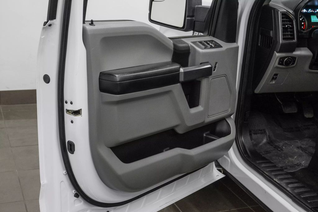 2020 FORD F150 SUPERCREW CAB PICKUP V6, ECOBOOST, TWIN TURBO, 2.7 LITER XLT PICKUP 4D 5 1/2 FT