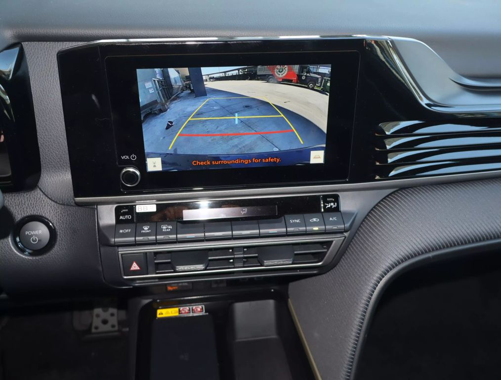 2025 TOYOTA CAMRY SEDAN 4-CYL, HYBRID, 2.5 LITER SE SEDAN 4D