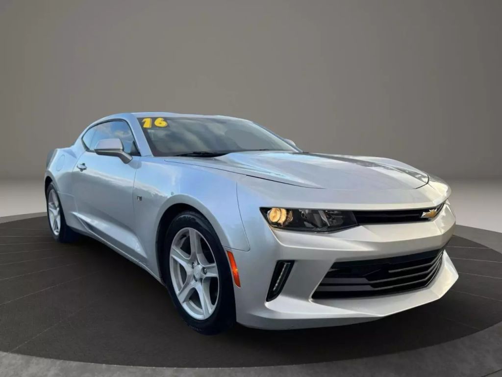 2016 Chevrolet Camaro - Image 1 2016 Chevrolet Camaro - Image 1