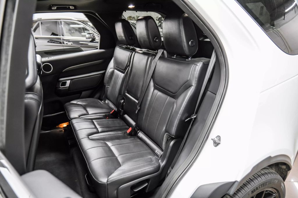 2018 LAND ROVER DISCOVERY SUV V6, SUPERCHARGED, 3.0 LITER SE SPORT UTILITY 4D