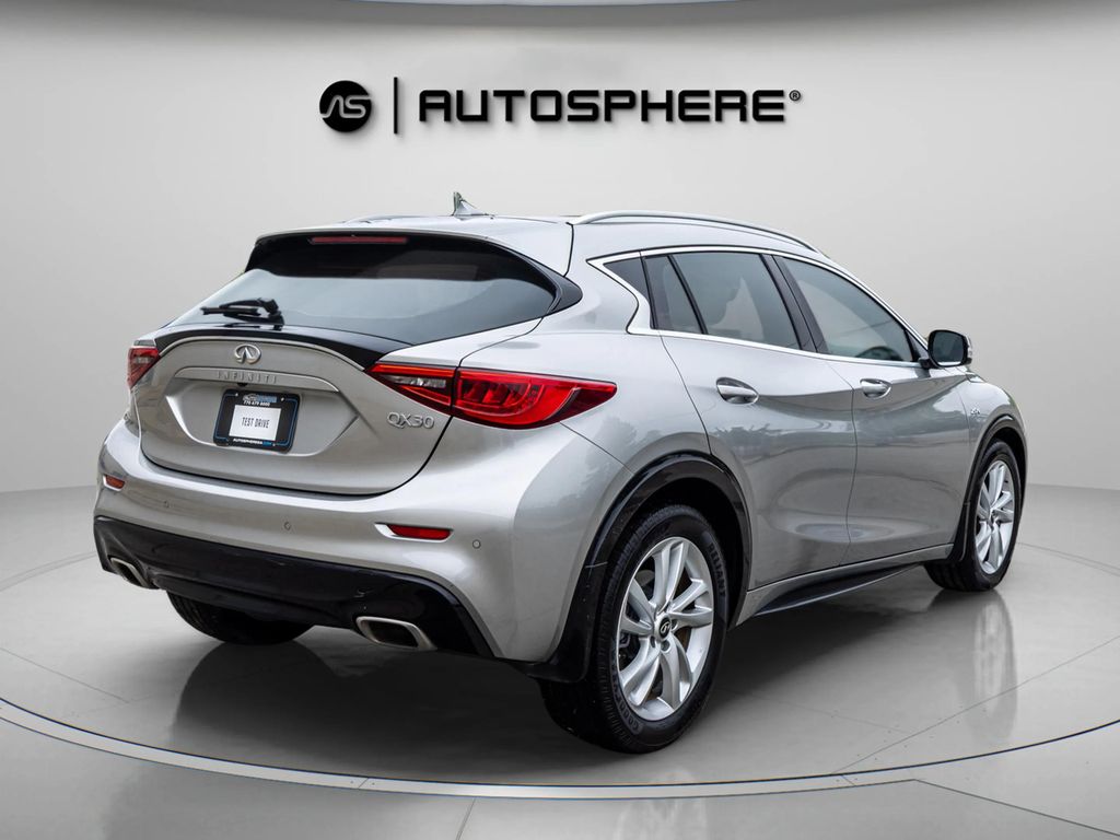 2017 INFINITI QX30 SUV 4-CYL, TURBO, 2.0 LITER PREMIUM SPORT UTILITY 4D