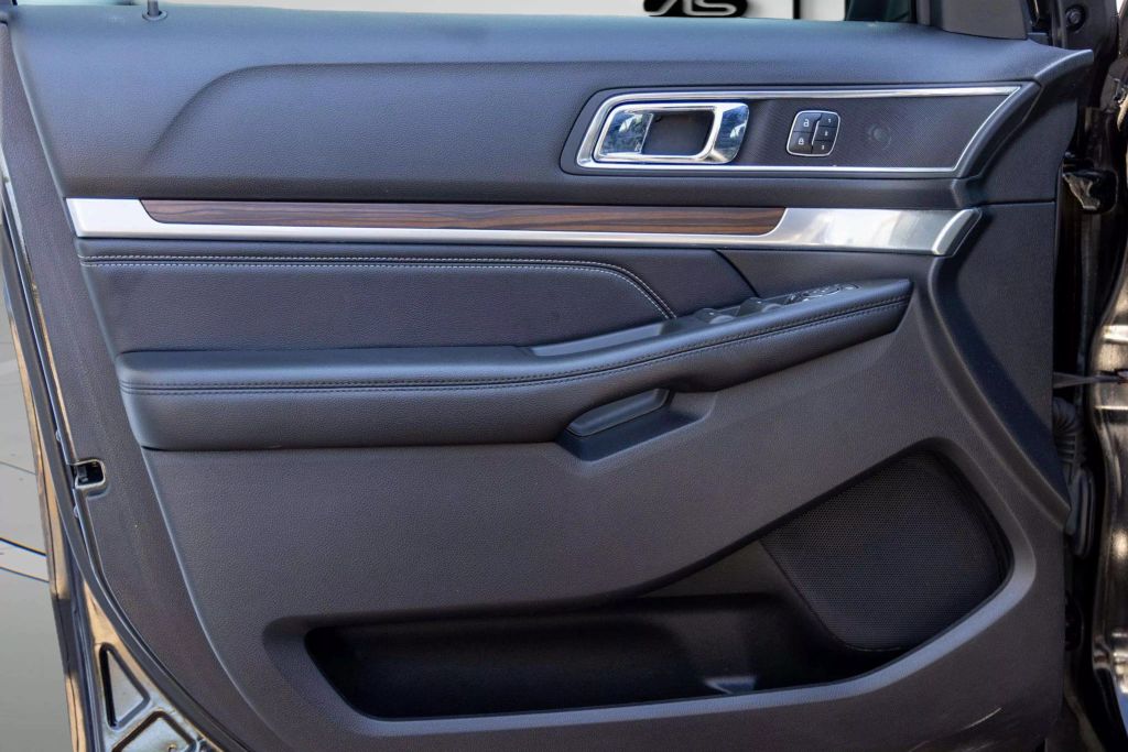 2018 FORD EXPLORER SUV 4-CYL, ECOBOOST, 2.3T LIMITED SPORT UTILITY 4D