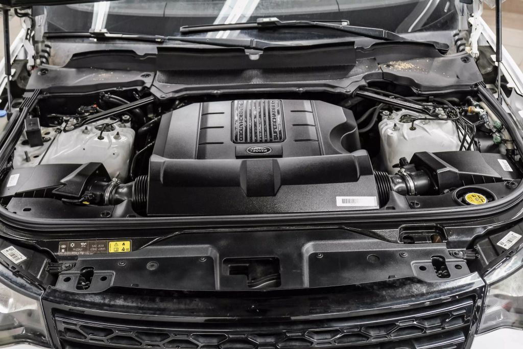 2018 LAND ROVER DISCOVERY SUV V6, SUPERCHARGED, 3.0 LITER SE SPORT UTILITY 4D