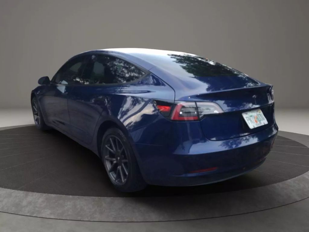 2019 Tesla Model 3 - Image 12 2019 Tesla Model 3 - Image 12
