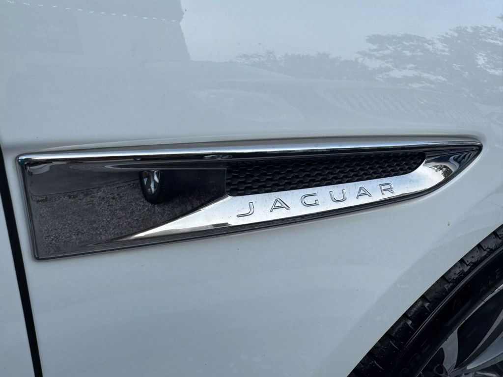 2018 JAGUAR F-PACE SUV 4-CYL, TURBO DSL, 2.0L 20D PRESTIGE SPORT UTILITY 4D