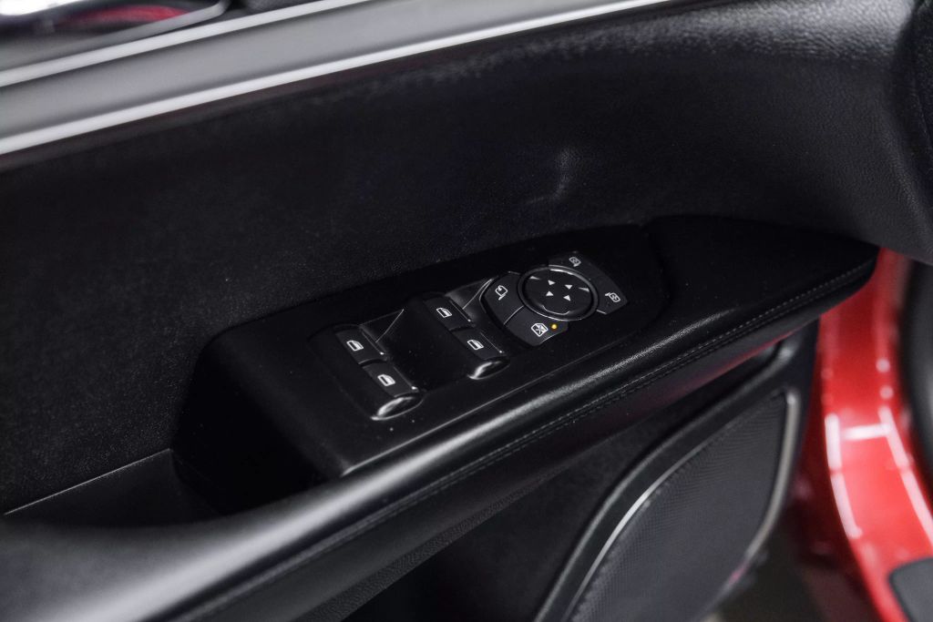 2019 LINCOLN NAUTILUS SUV 4-CYL, TURBO, 2.0 LITER SELECT SPORT UTILITY 4D