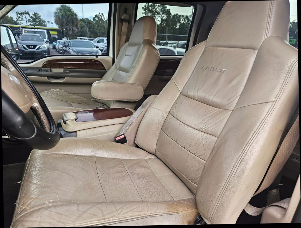 2004 Ford F250 Super Duty Crew Cab - Image 14