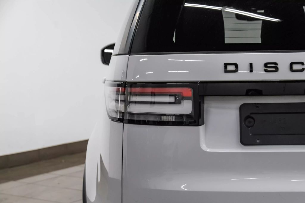 2018 LAND ROVER DISCOVERY SUV V6, SUPERCHARGED, 3.0 LITER SE SPORT UTILITY 4D