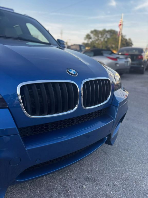 2012 BMW X5 M SUV V8, TWIN TURBO, 4.4 LITER SPORT UTILITY 4D