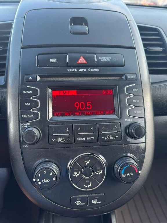 2012 KIA SOUL WAGON 4-CYL, 2.0 LITER + WAGON 4D