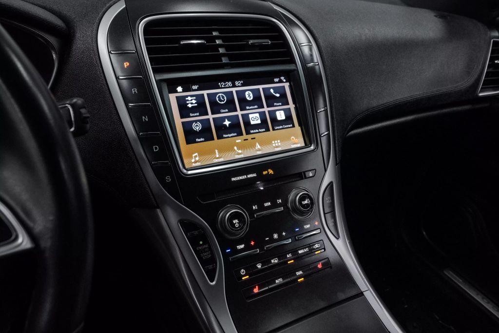 2019 LINCOLN NAUTILUS SUV 4-CYL, TURBO, 2.0 LITER SELECT SPORT UTILITY 4D