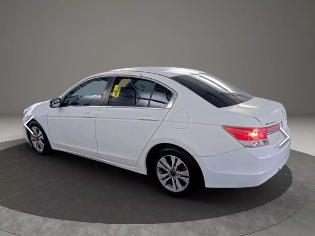 2012 Honda Accord - Image 3 2012 Honda Accord - Image 3