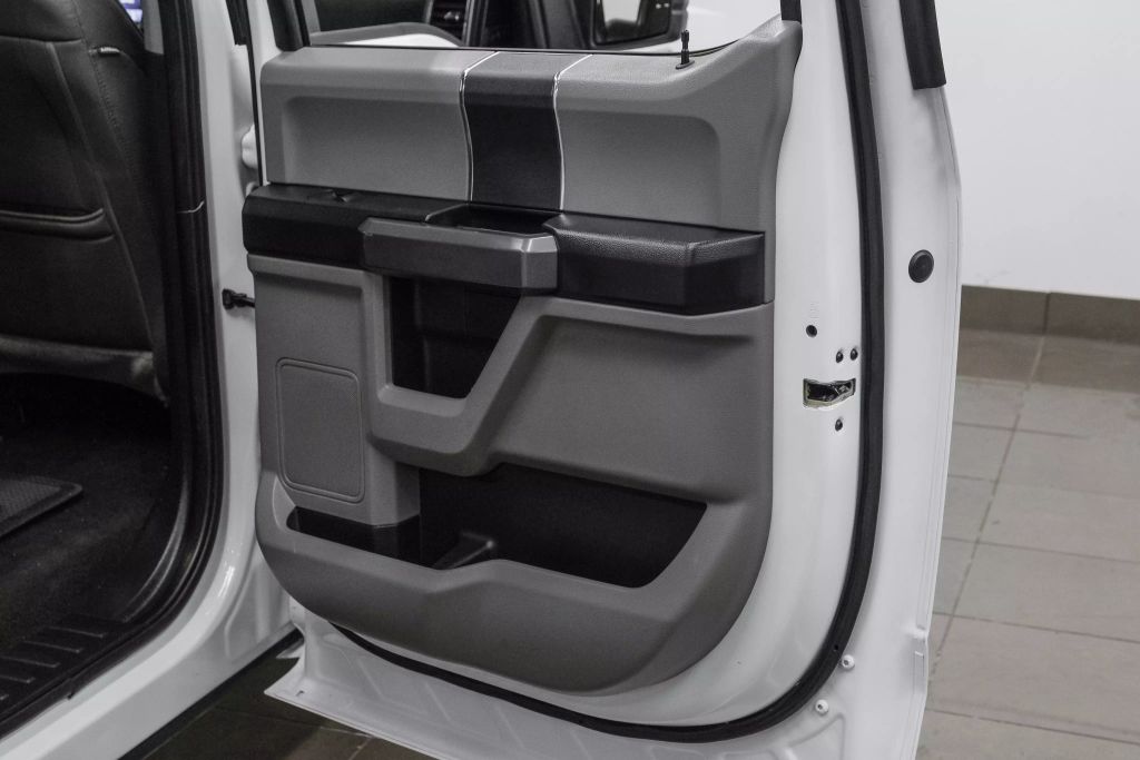 2020 FORD F150 SUPERCREW CAB PICKUP V6, ECOBOOST, TWIN TURBO, 2.7 LITER XLT PICKUP 4D 5 1/2 FT