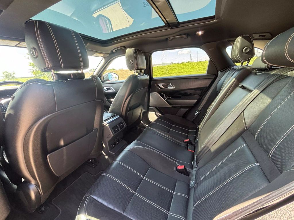 2020 Land Rover Range Rover Velar - Image 17 2020 Land Rover Range Rover Velar - Image 17