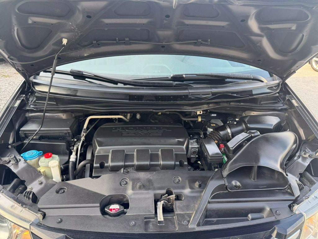 2017 HONDA ODYSSEY VAN V6, I-VTEC, 3.5 LITER SE MINIVAN 4D