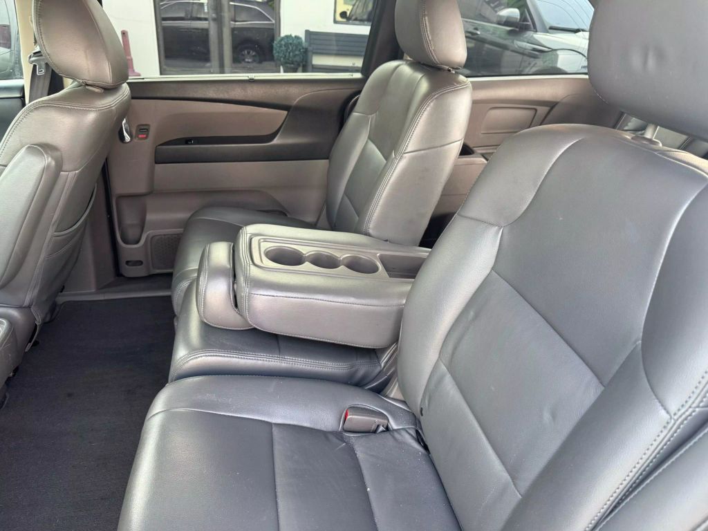 2017 HONDA ODYSSEY VAN V6, I-VTEC, 3.5 LITER SE MINIVAN 4D