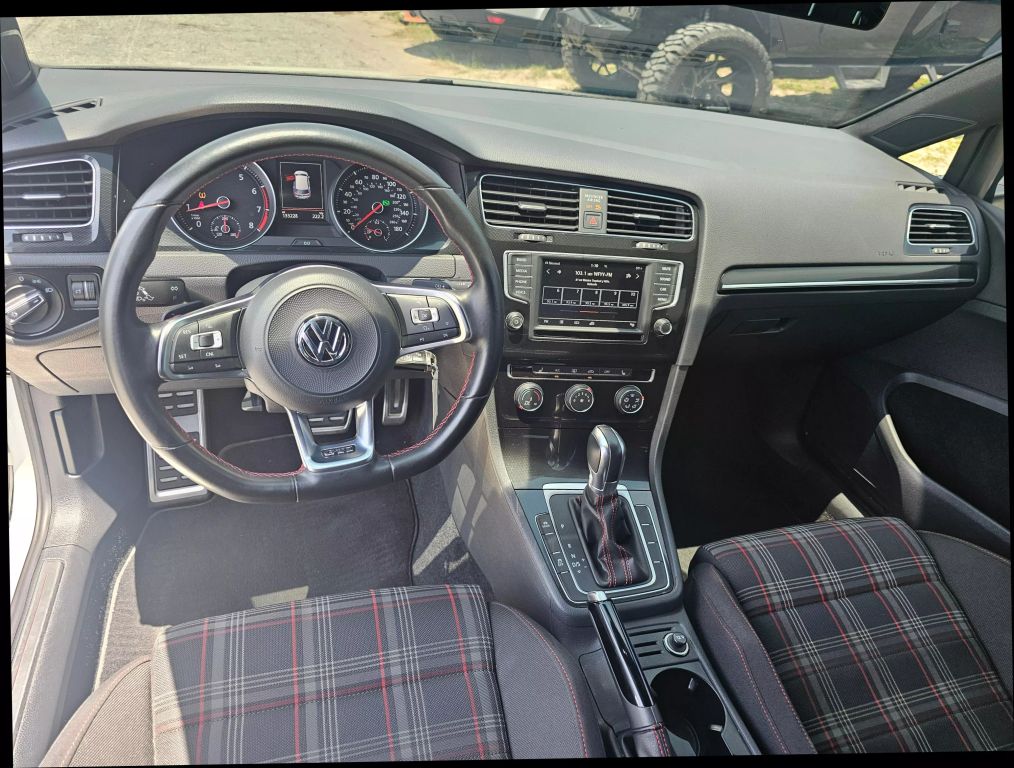 2017 Volkswagen Golf Gti - Image 13 2017 Volkswagen Golf Gti - Image 13