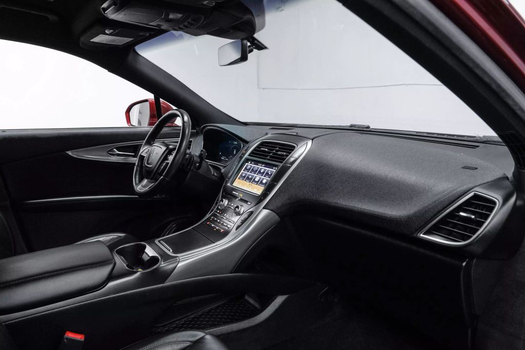 2019 LINCOLN NAUTILUS SUV 4-CYL, TURBO, 2.0 LITER SELECT SPORT UTILITY 4D