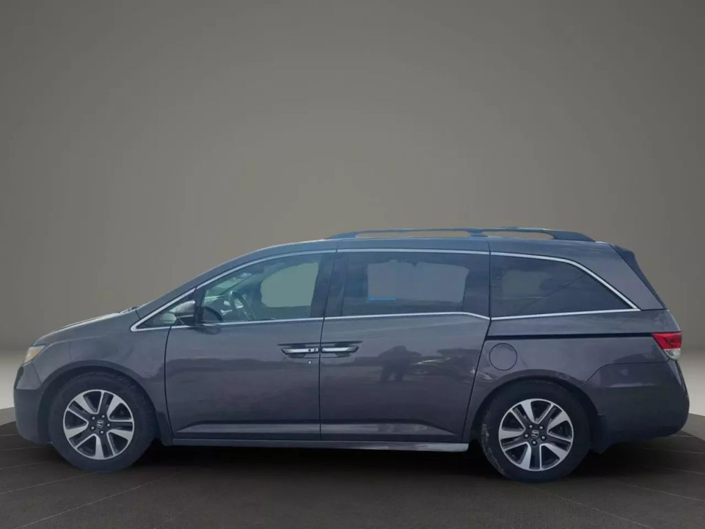 2015 Honda Odyssey - Image 4 2015 Honda Odyssey - Image 4