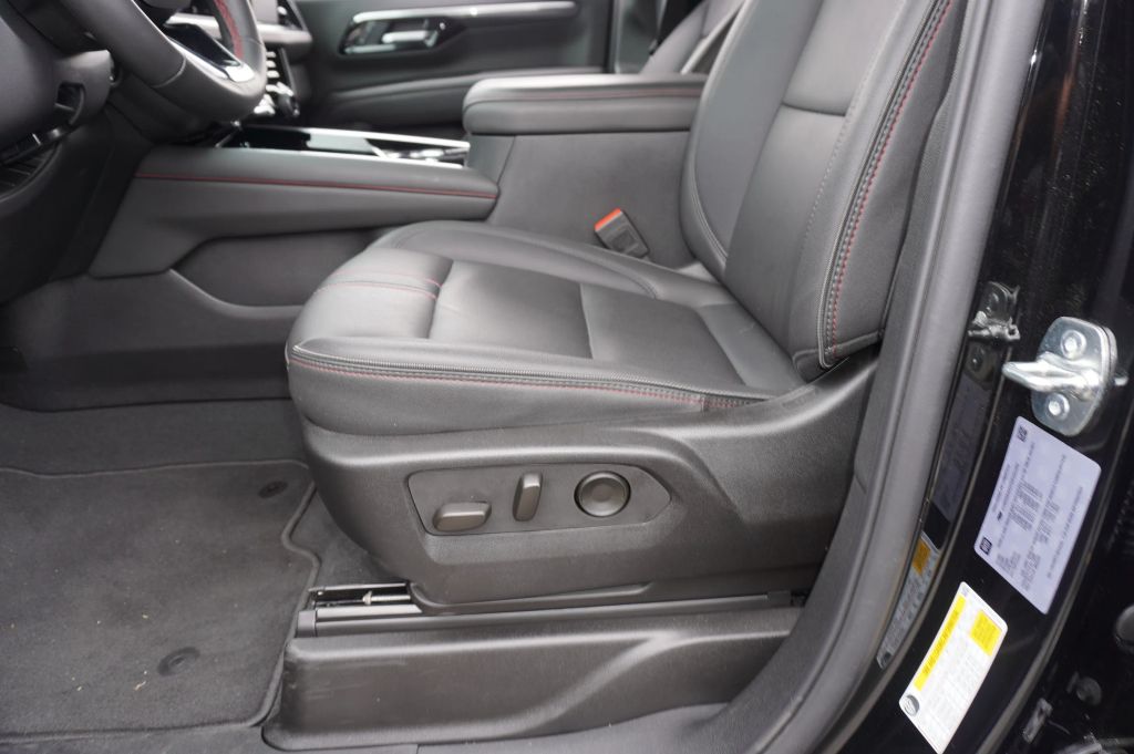 2025 CHEVROLET SUBURBAN SUV V8, ECOTEC3, DFM, 5.3 LITER RST SPORT UTILITY 4D