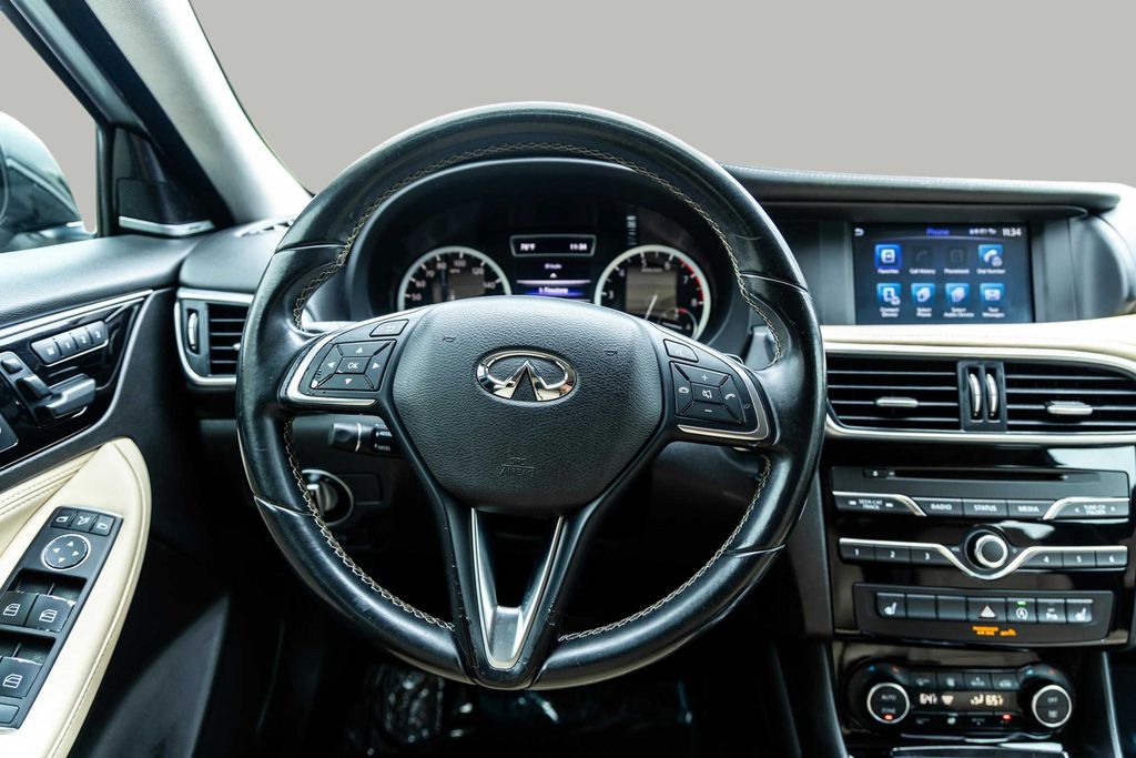 2017 INFINITI QX30 SUV 4-CYL, TURBO, 2.0 LITER PREMIUM SPORT UTILITY 4D
