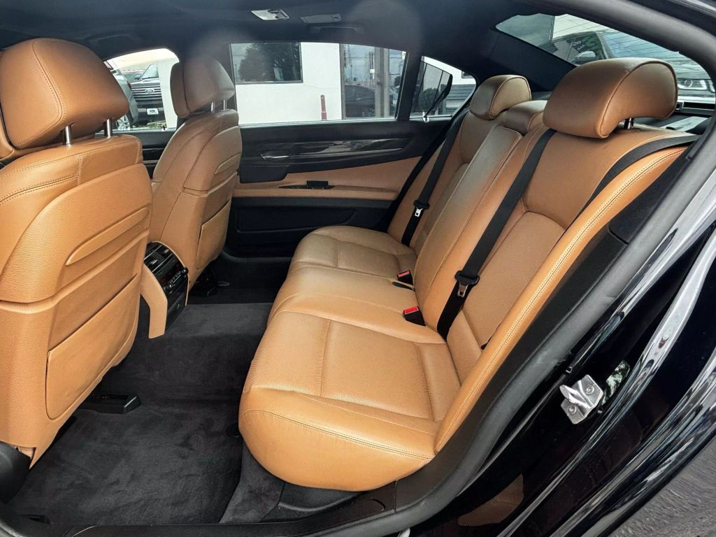 2013 BMW 7 SERIES SEDAN V8, TWIN TURBO, 4.4 LITER 750LI SEDAN 4D