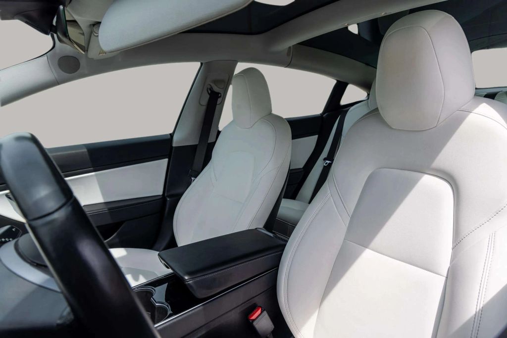 2018 TESLA MODEL 3 SEDAN DUAL ELECTRIC MOTORS LONG RANGE SEDAN 4D