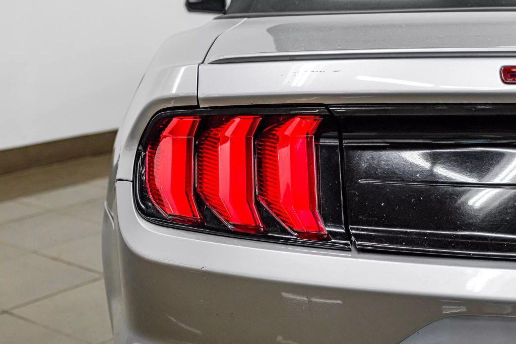 2020 FORD MUSTANG CONVERTIBLE 4-CYL, TURBO, ECOBOOST, 2.3 LITER ECOBOOST PREMIUM CONVERTIBLE 2D