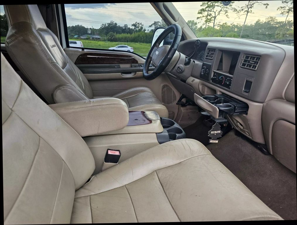 2004 Ford F250 Super Duty Crew Cab - Image 17