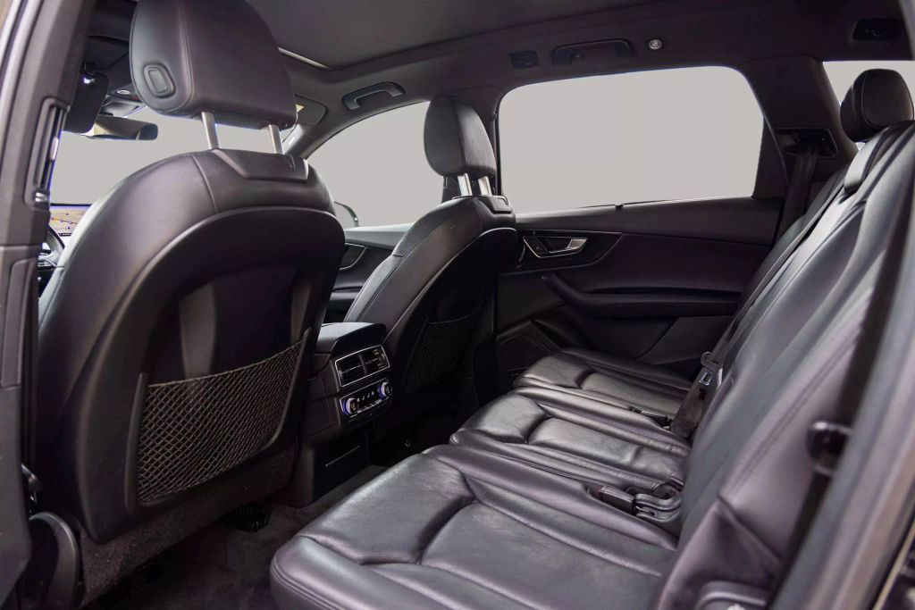 2017 AUDI Q7 SUV 4-CYL, TURBO, 2.0 LITER 2.0T PREMIUM PLUS SPORT UTILITY 4D