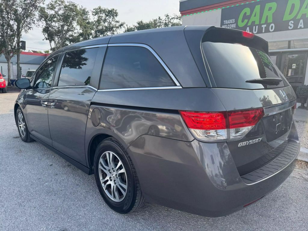 2017 HONDA ODYSSEY VAN V6, I-VTEC, 3.5 LITER SE MINIVAN 4D