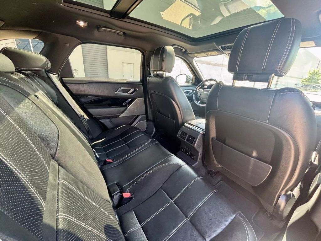 2020 Land Rover Range Rover Velar - Image 18 2020 Land Rover Range Rover Velar - Image 18